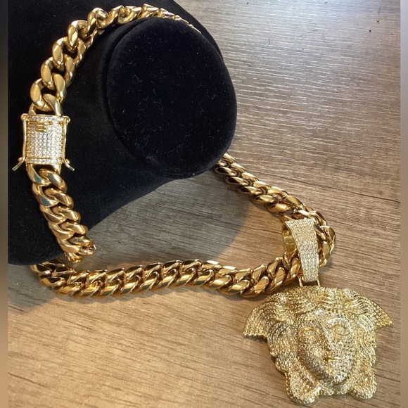 Men CZ Diamond Ice Out Medusa 14K Gold Plated  Big Iced Chain+Pendant 14m 22Inch - Picture 1 of 10